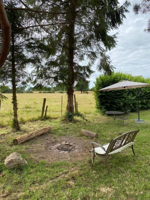 Chaumiere Familiale Weekend & Vacances Paisible Saint-Philbert-sur-Risle Экстерьер фото
